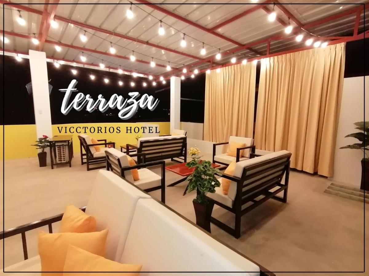 Victtorios Hotel Satipo Exterior foto